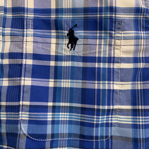 button down tshirt - Picture 2 of 6